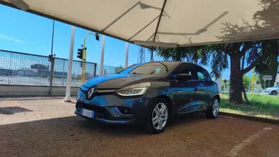 Renault Clio dCi 8V 75 CV 5 porte Moschino Zen del 2019 usata a Empoli
