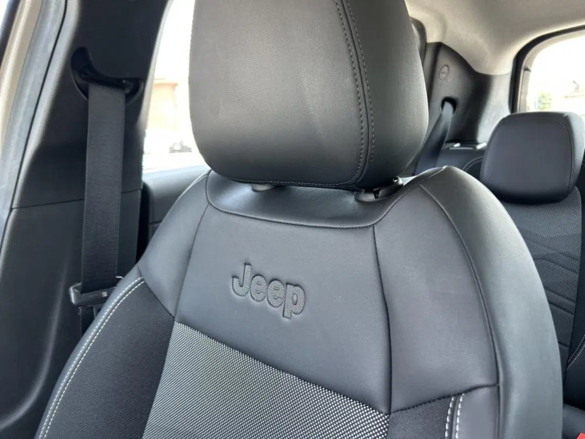 Jeep Avenger usata a Cuneo (20)