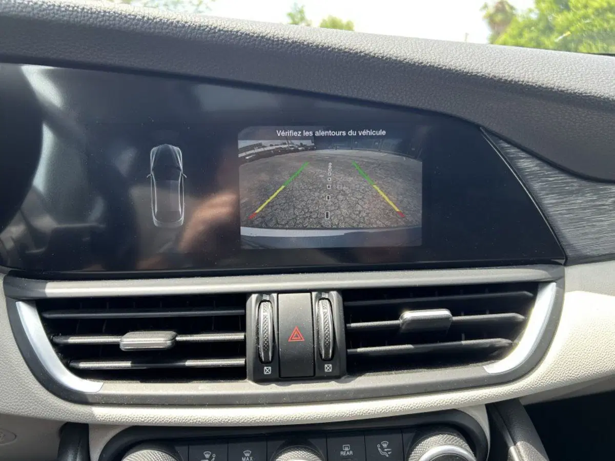Alfa Romeo Giulia usata a Cuneo (18)