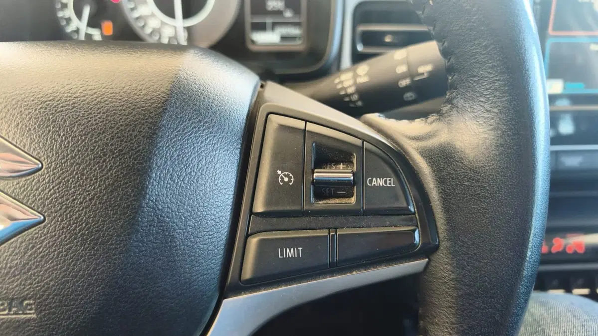 Suzuki Ignis usata a Firenze (18)