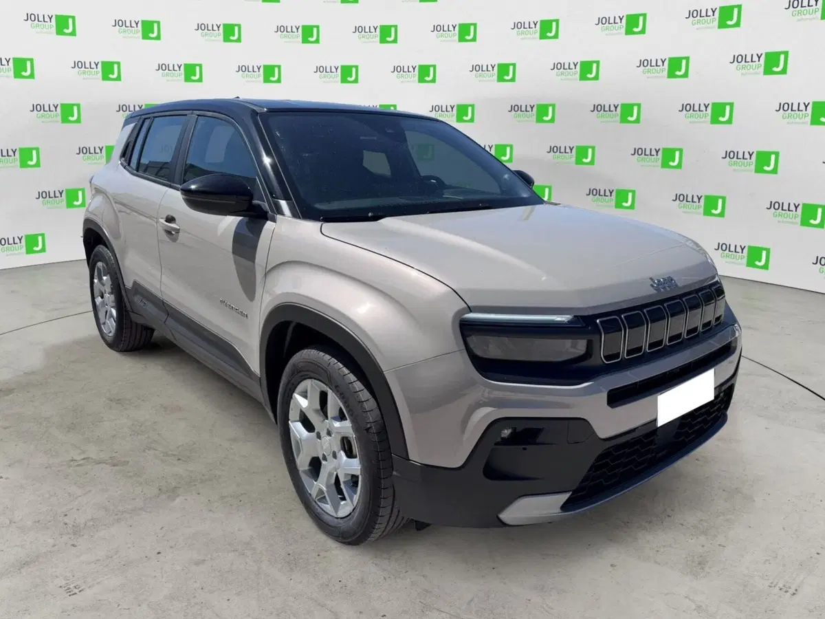 Jeep Avenger nuova a Frosinone (4)