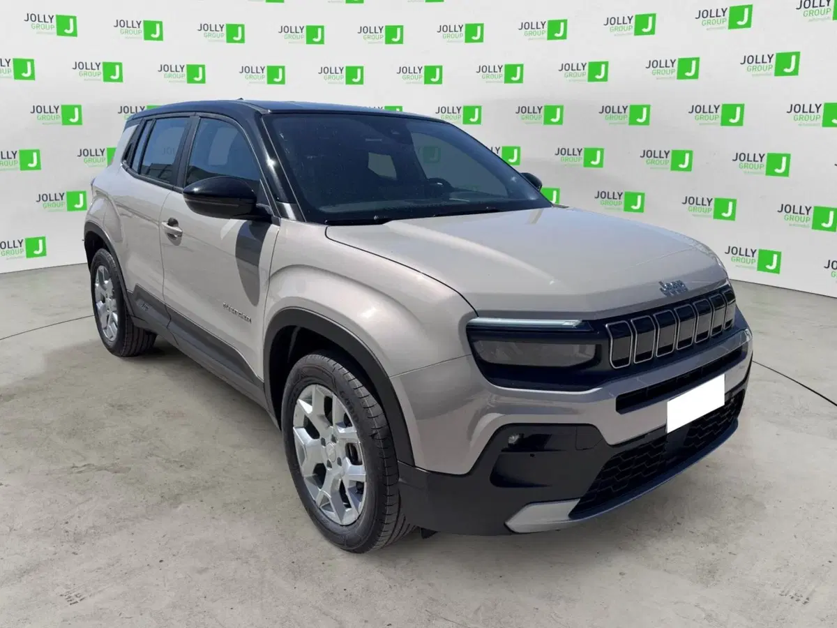 Jeep Avenger nuova a Frosinone (4)