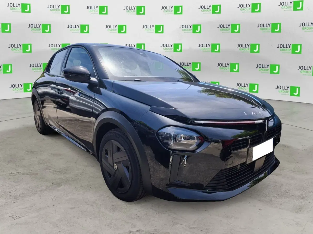 Lancia Ypsilon nuova a Frosinone (2)