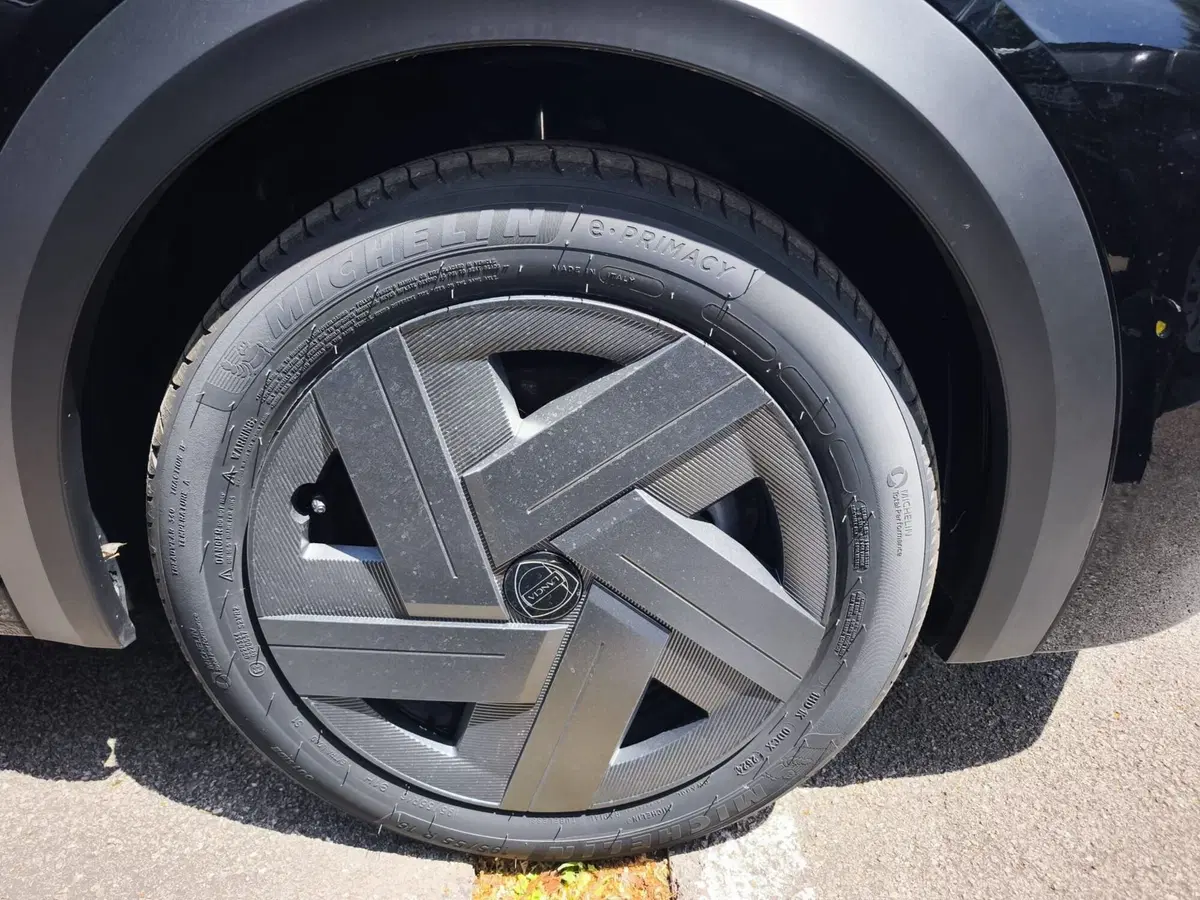 Lancia Ypsilon nuova a Frosinone (8)