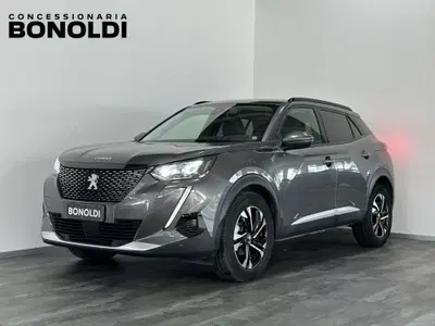 Peugeot 2008 1.2 turbo Allure 100cv del 2021 usata a Montichiari