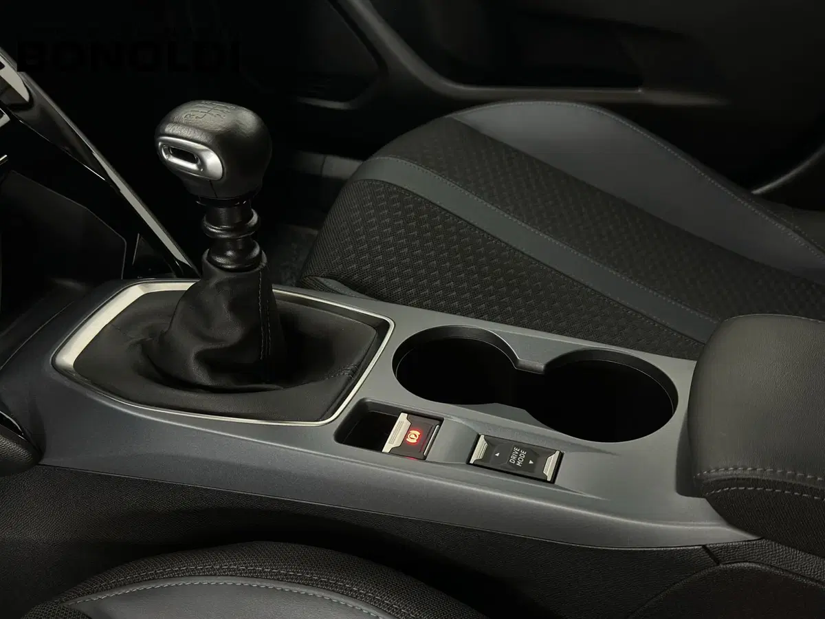 Peugeot 2008 usata a Brescia (9)