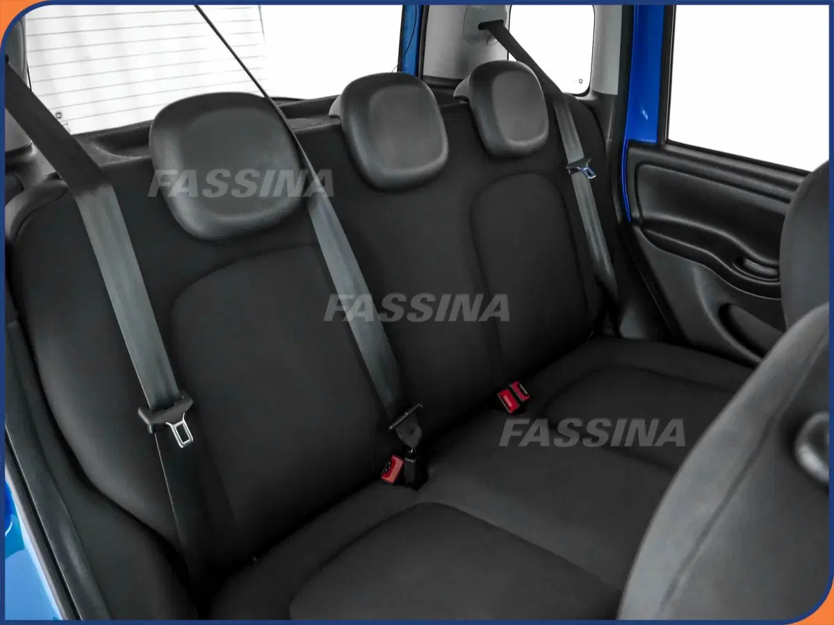 Fiat Panda Cross usata a Milano (11)