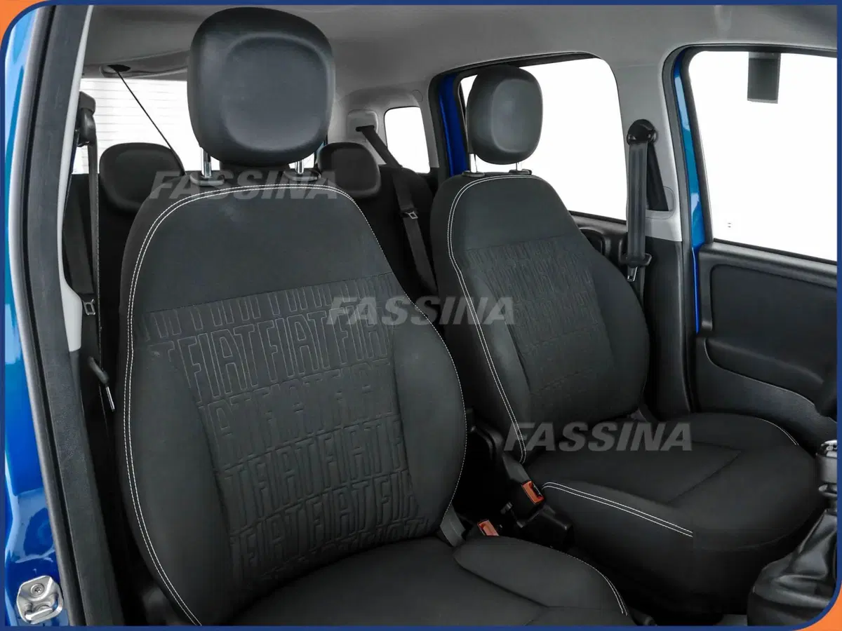 Fiat Panda Cross usata a Milano (12)