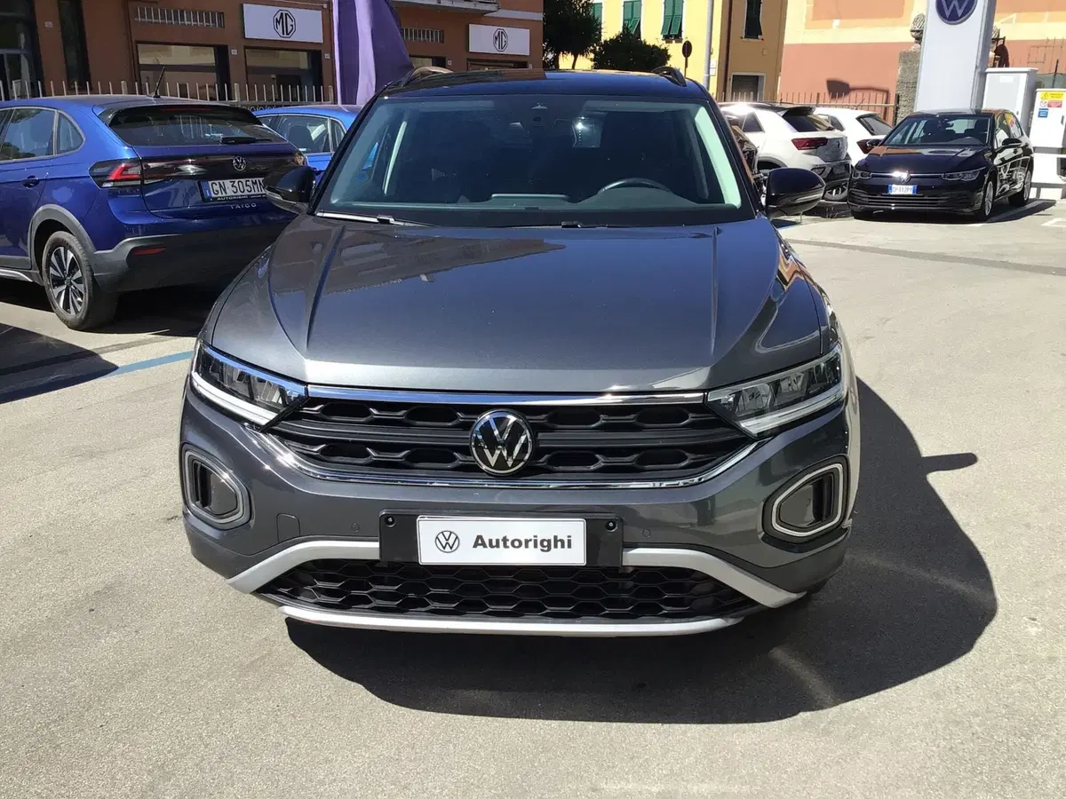 Volkswagen T-Roc usata a Genova (2)