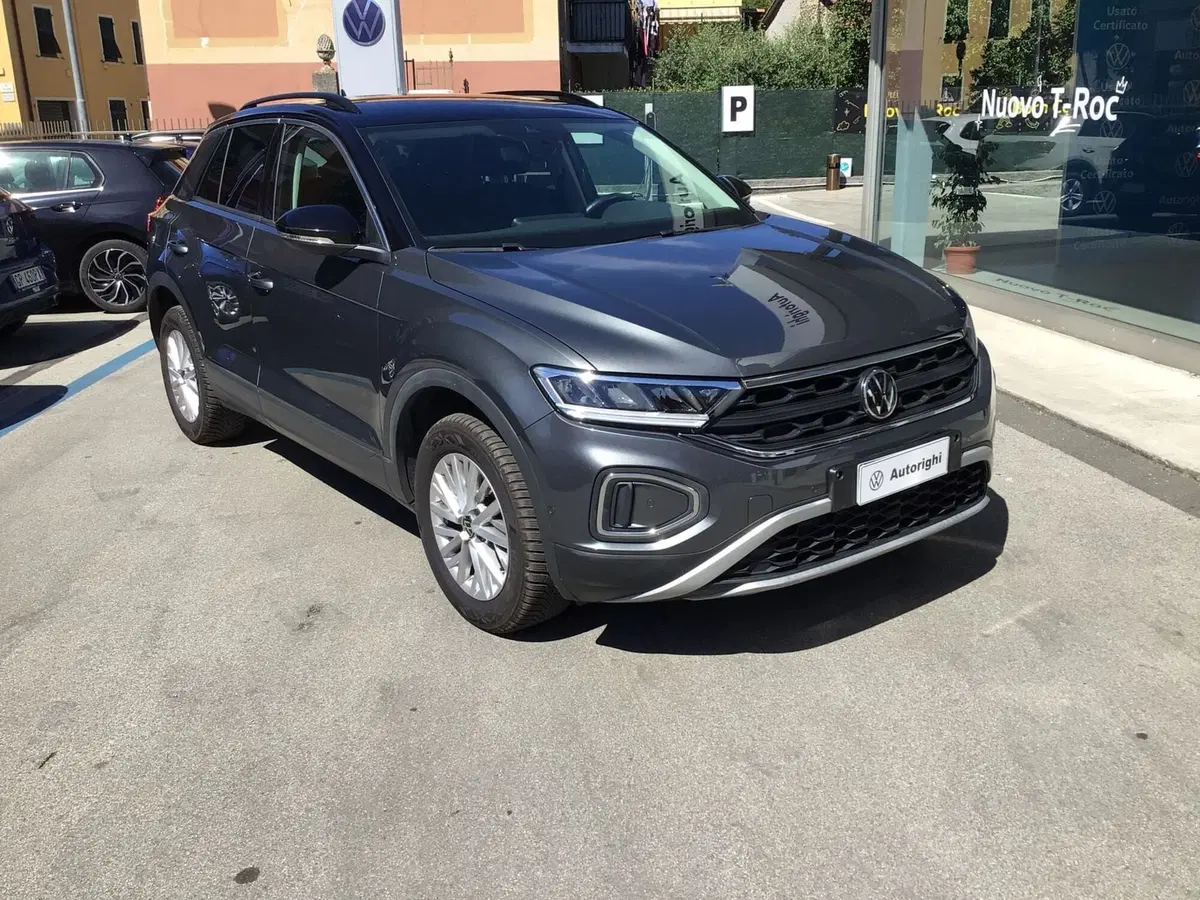 Volkswagen T-Roc usata a Genova (3)