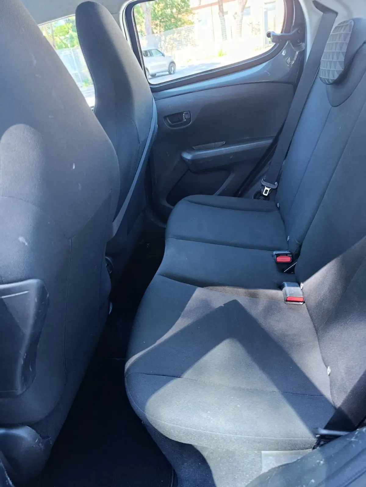 Peugeot 108 usata a Massa-Carrara (11)