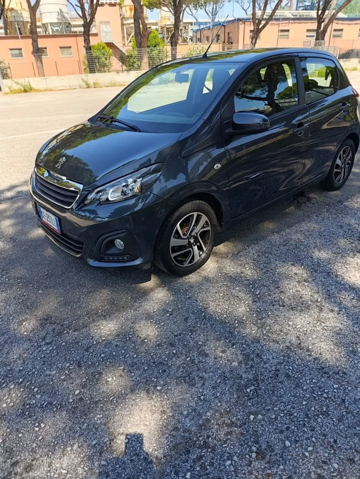 Peugeot 108 usata a Massa-Carrara (4)
