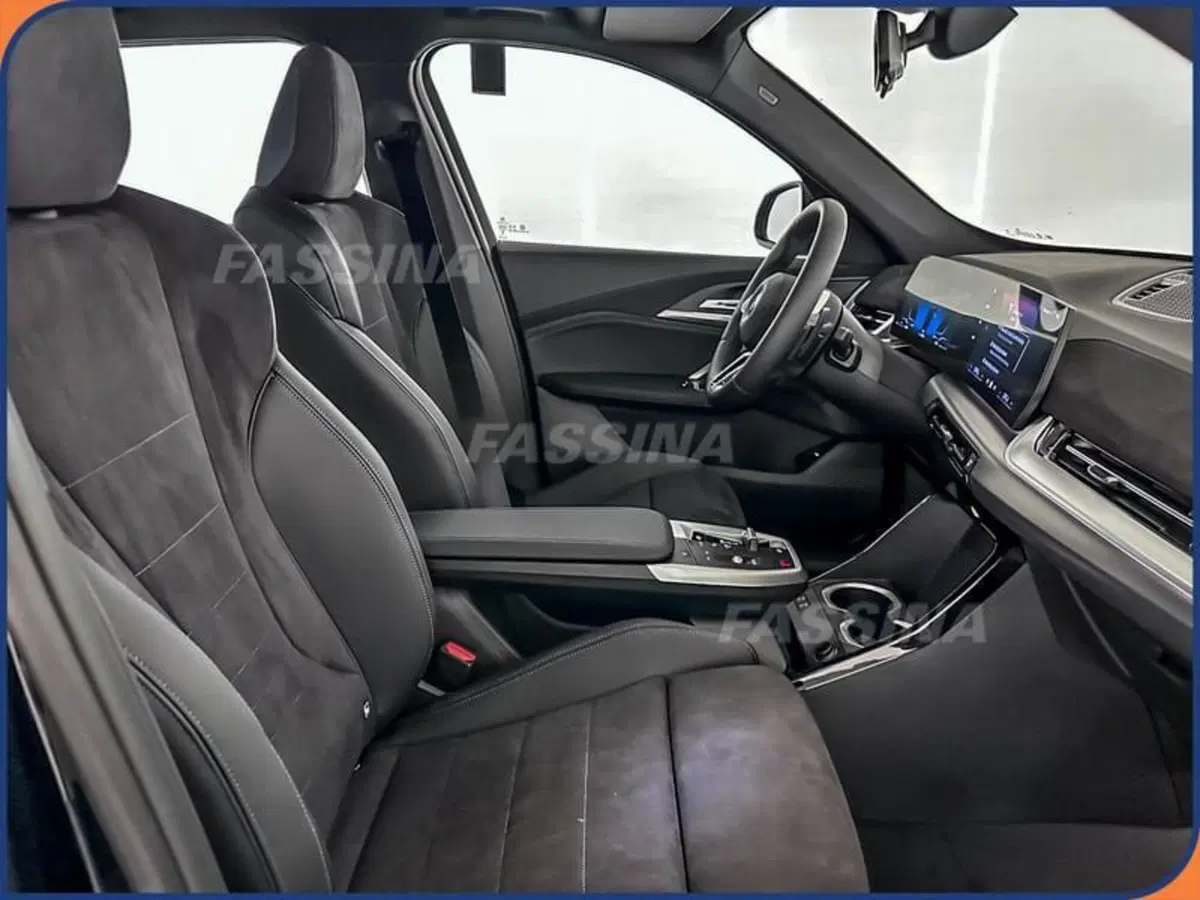 BMW X1 nuova a Milano (14)