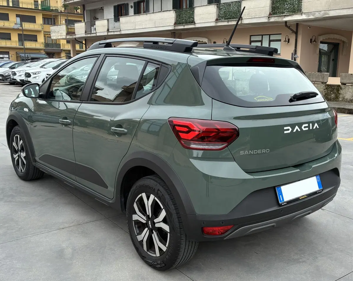 Dacia Sandero usata a Frosinone (4)