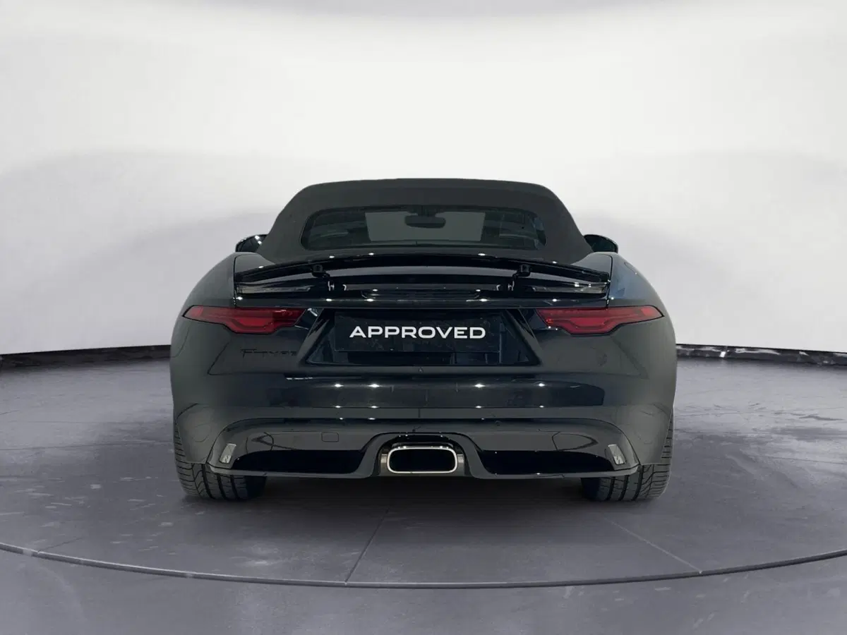 Jaguar F-Type Cabrio usata a Salerno (7)