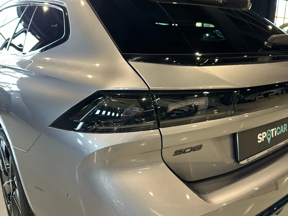 Peugeot 508 SW nuova a Vicenza (10)