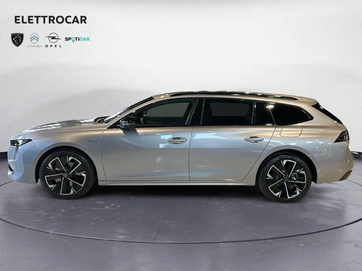 Peugeot 508 SW nuova a Vicenza (2)