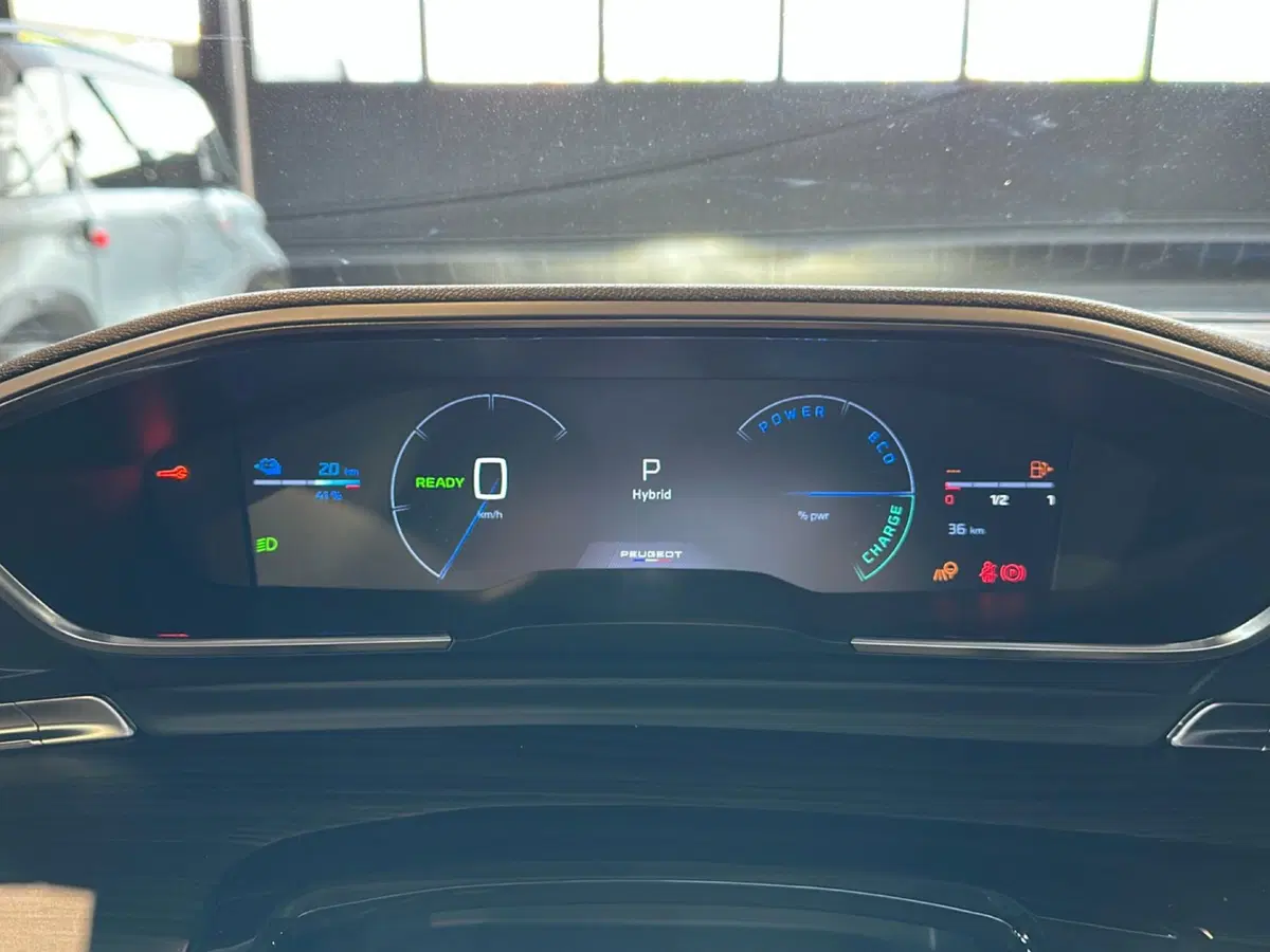 Peugeot 508 SW nuova a Vicenza (20)