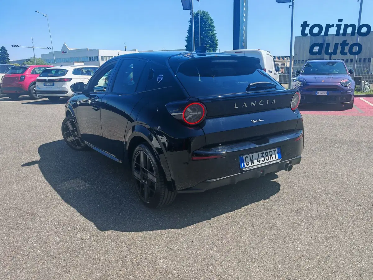 Lancia Ypsilon usata a Torino (4)