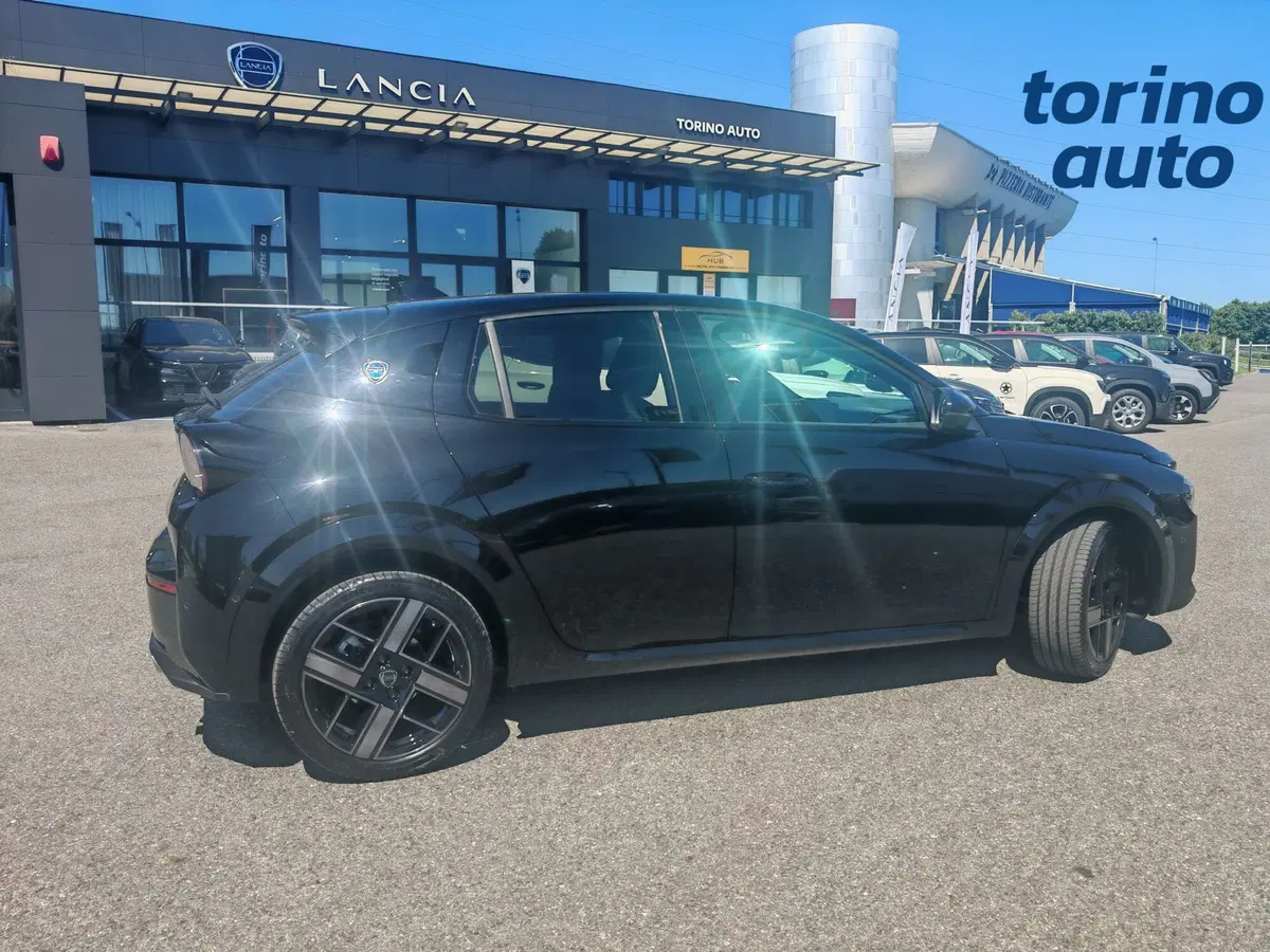 Lancia Ypsilon usata a Torino (5)