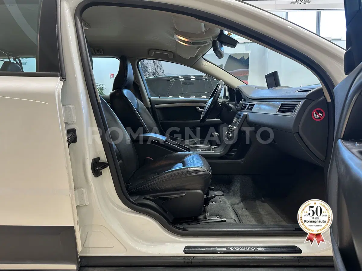 Volvo XC70 usata a Forlì-Cesena (10)