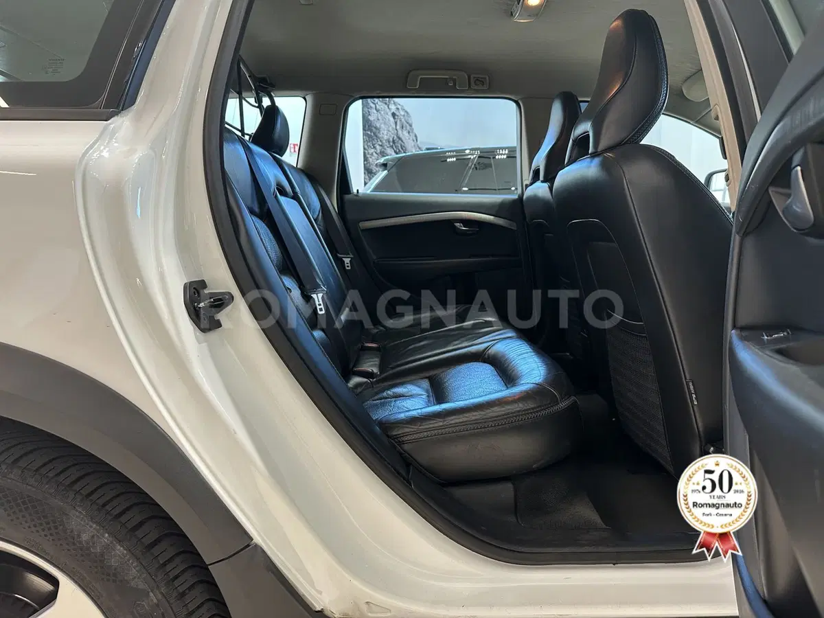 Volvo XC70 usata a Forlì-Cesena (11)