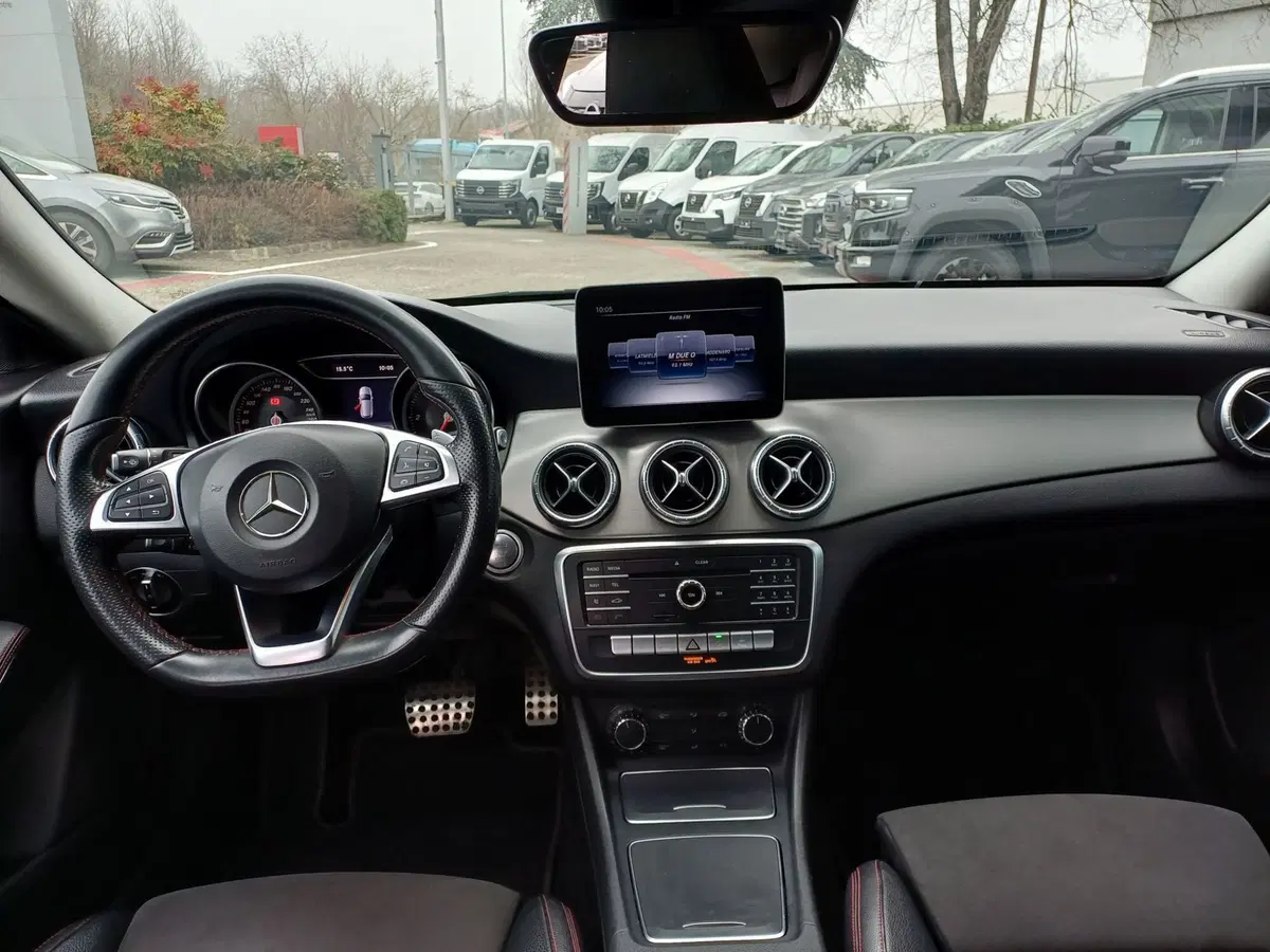 Mercedes-Benz CLA Shooting Brake usata a Modena (10)