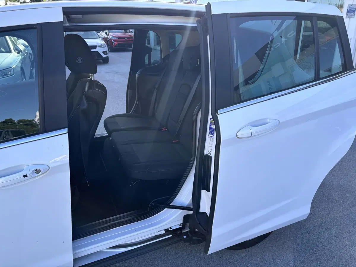 Ford B-Max usata a Ancona (10)