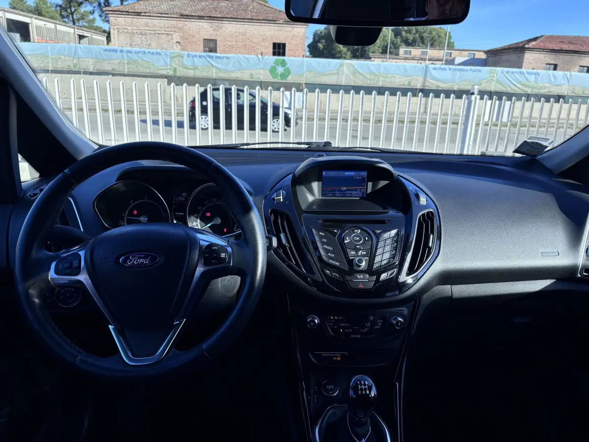 Ford B-Max usata a Ancona (15)