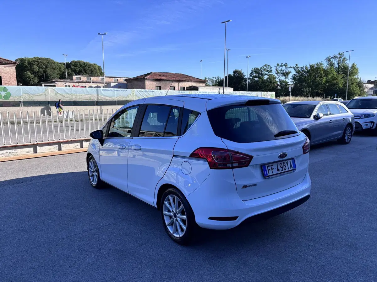 Ford B-Max usata a Ancona (7)