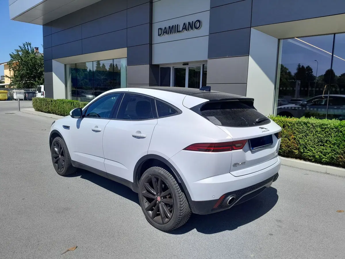 Jaguar E-Pace usata a Cuneo (6)