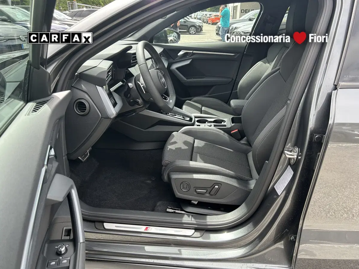 Audi A3 Sportback nuova a Latina (17)