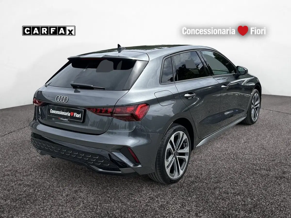 Audi A3 Sportback nuova a Latina (3)