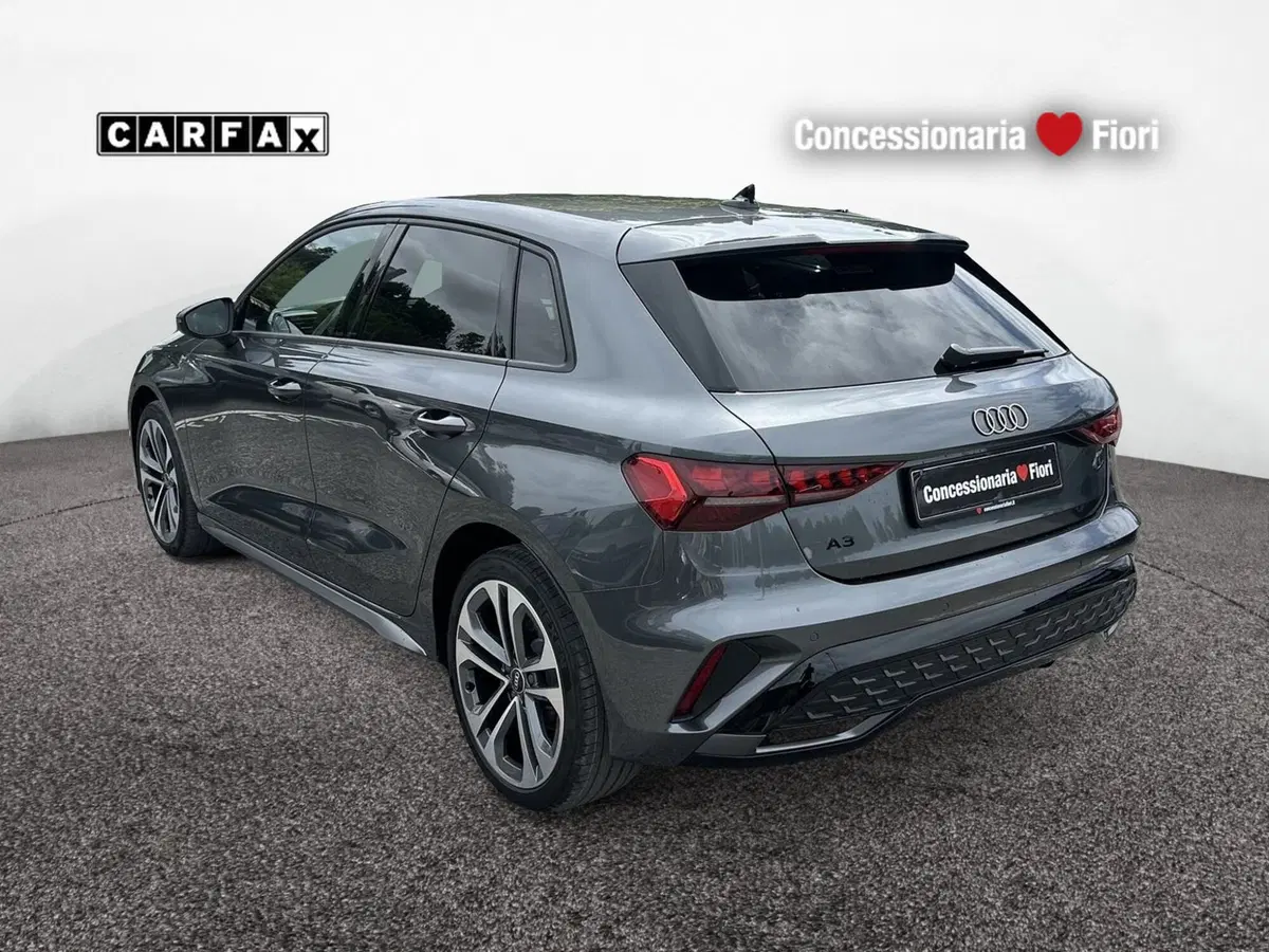 Audi A3 Sportback nuova a Latina (4)