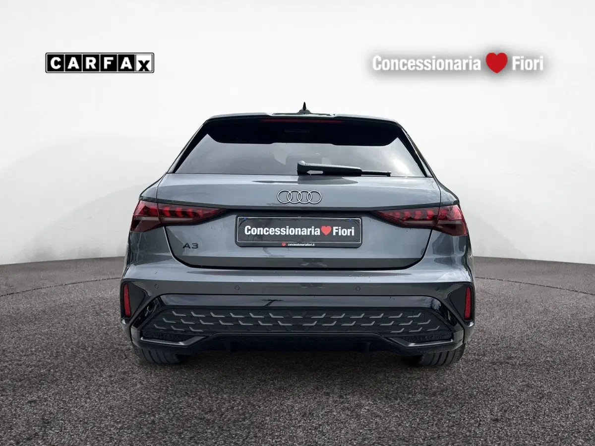 Audi A3 Sportback nuova a Latina (5)