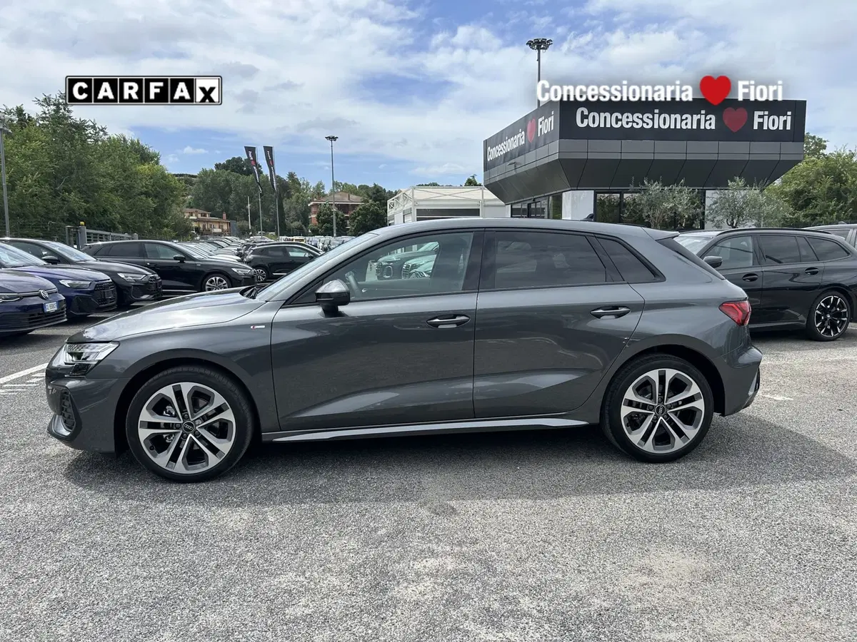Audi A3 Sportback nuova a Latina (8)