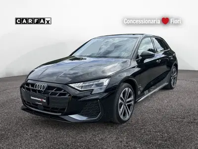 Audi A3 Sportback 35 TDI S line edition nuova a Latina