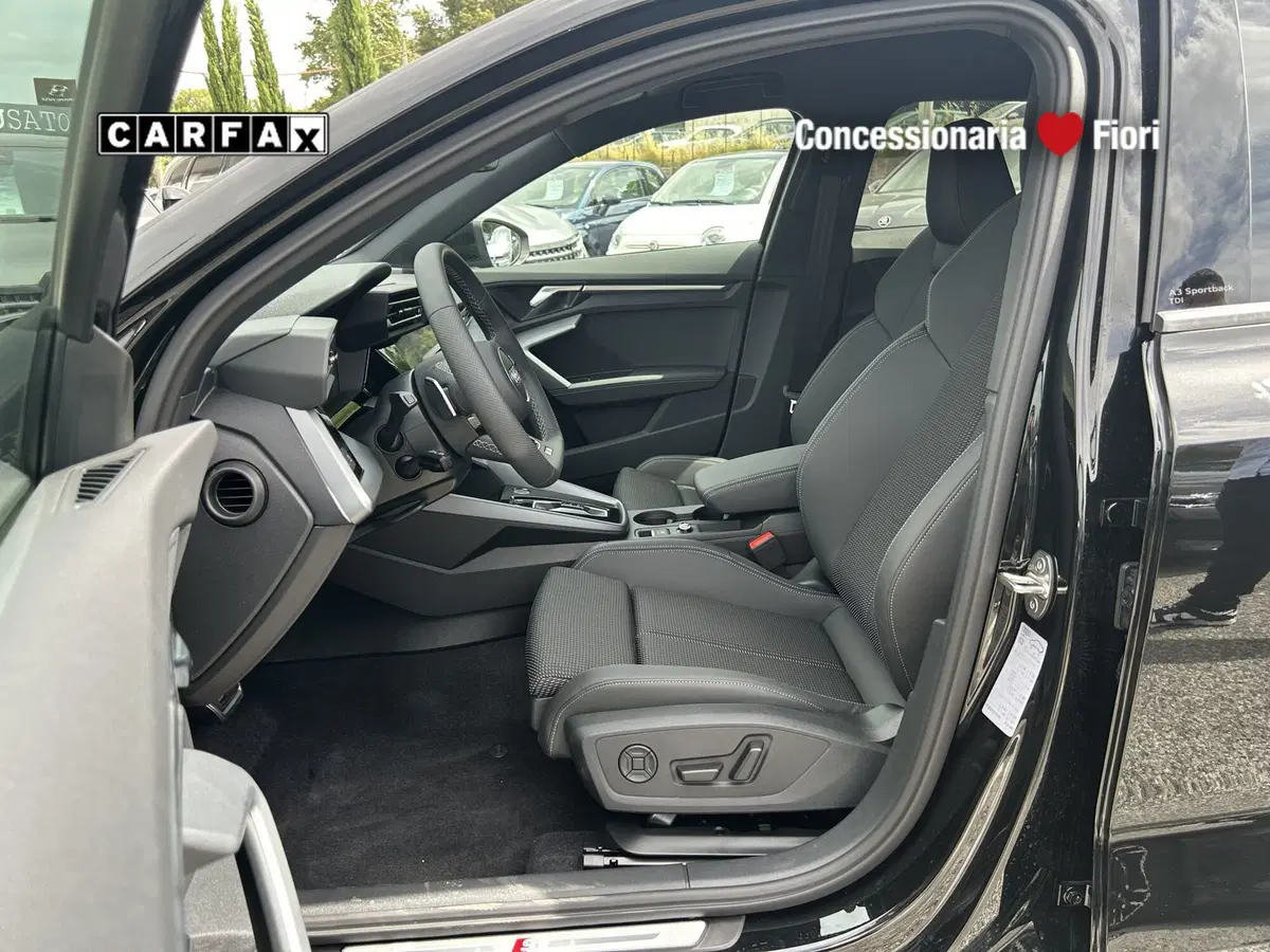 Audi A3 Sportback nuova a Latina (19)