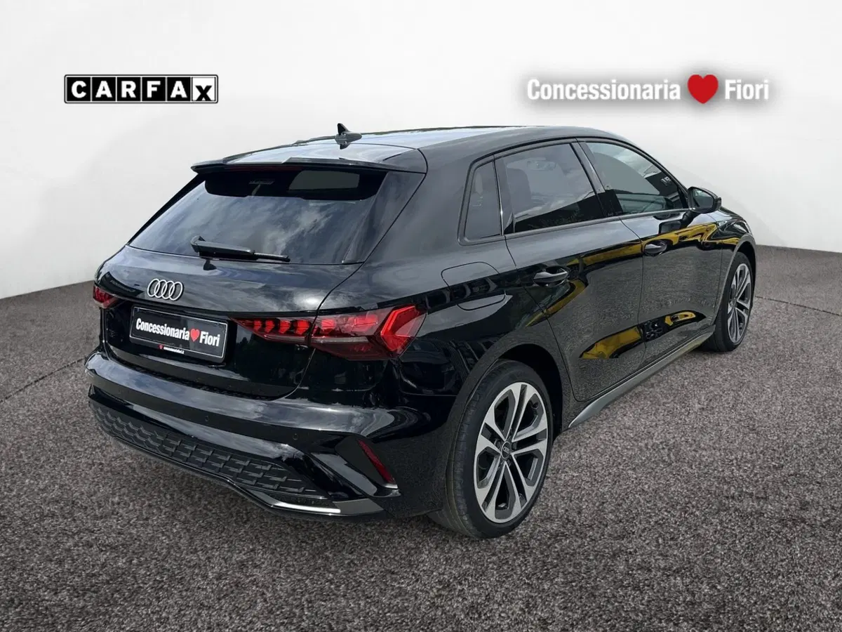 Audi A3 Sportback nuova a Latina (3)