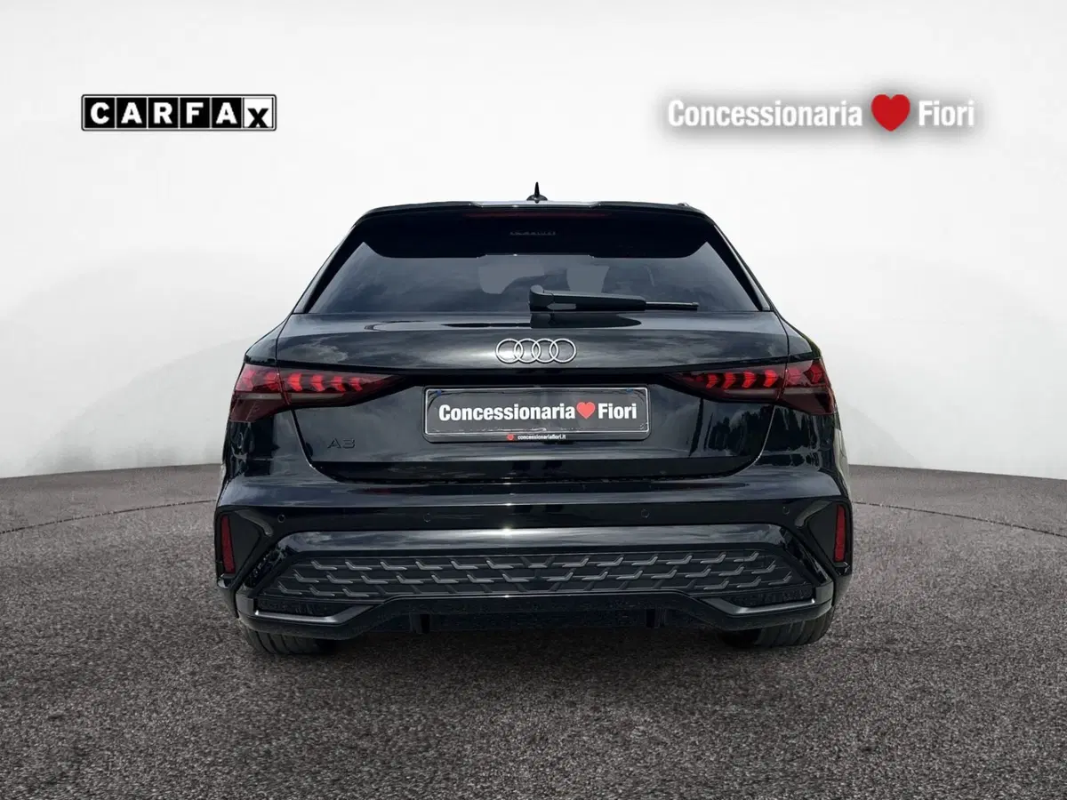 Audi A3 Sportback nuova a Latina (5)