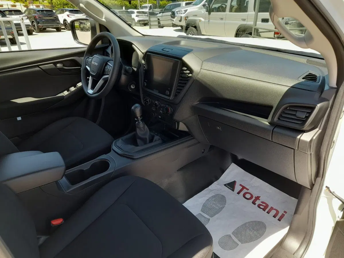 Isuzu D-Max Pick-up nuova a L'Aquila (16)