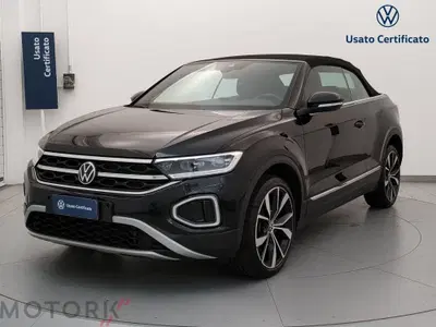 Volkswagen T-Roc Cabrio 1.5 TSI ACT DSG Style del 2023 usata a Busto Arsizio