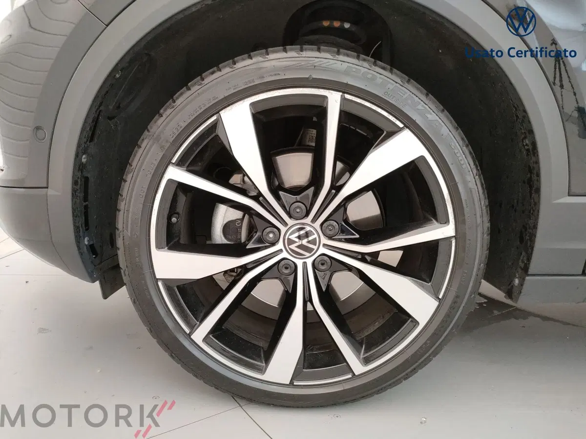 Volkswagen T-Roc Cabrio usata a Varese (10)