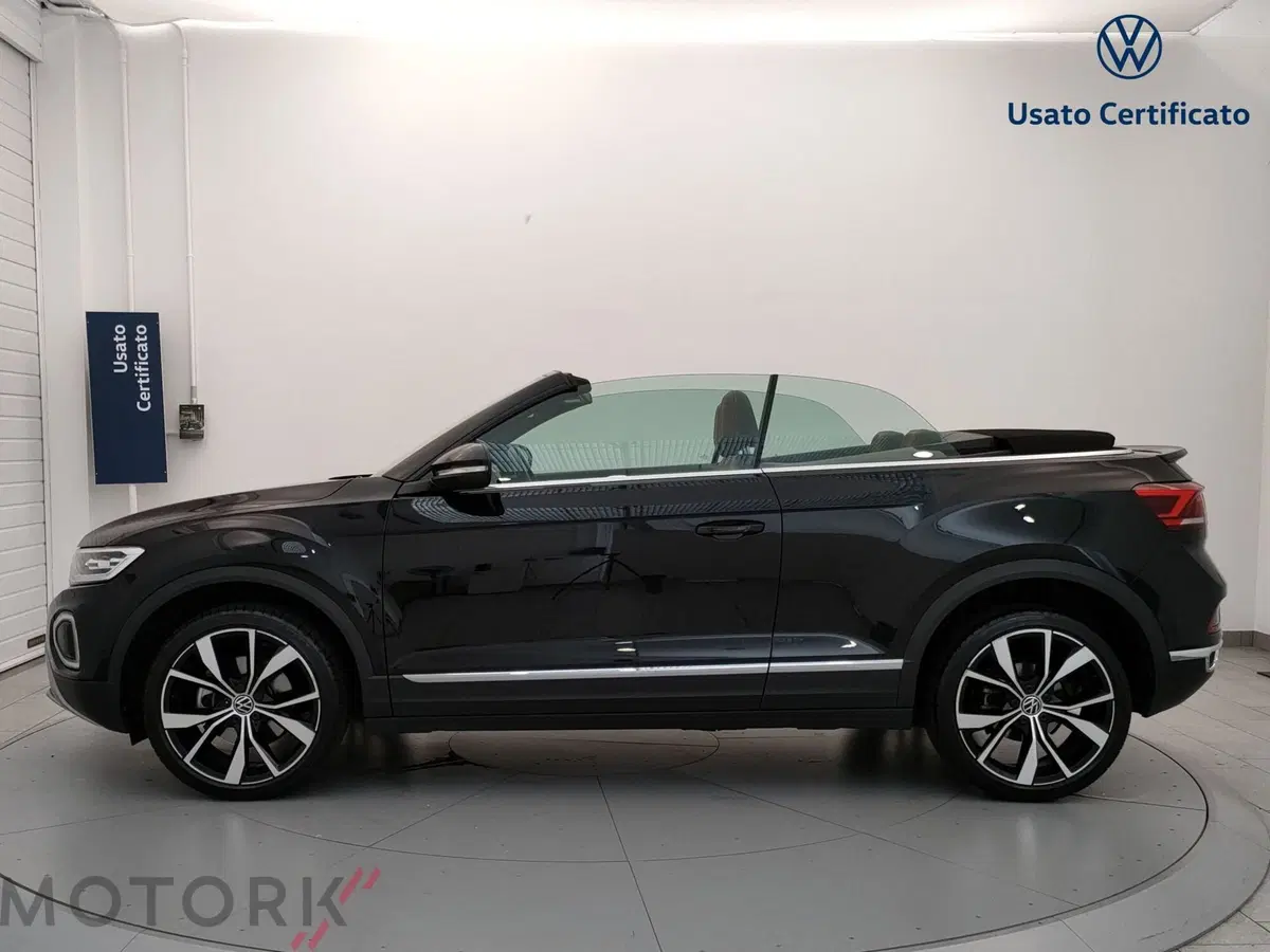 Volkswagen T-Roc Cabrio usata a Varese (7)