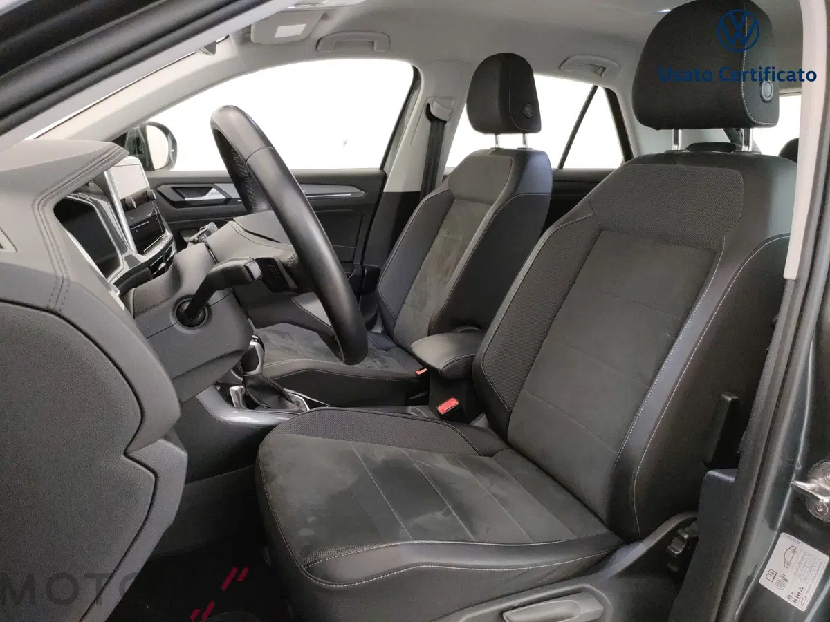 Volkswagen T-Roc usata a Varese (11)