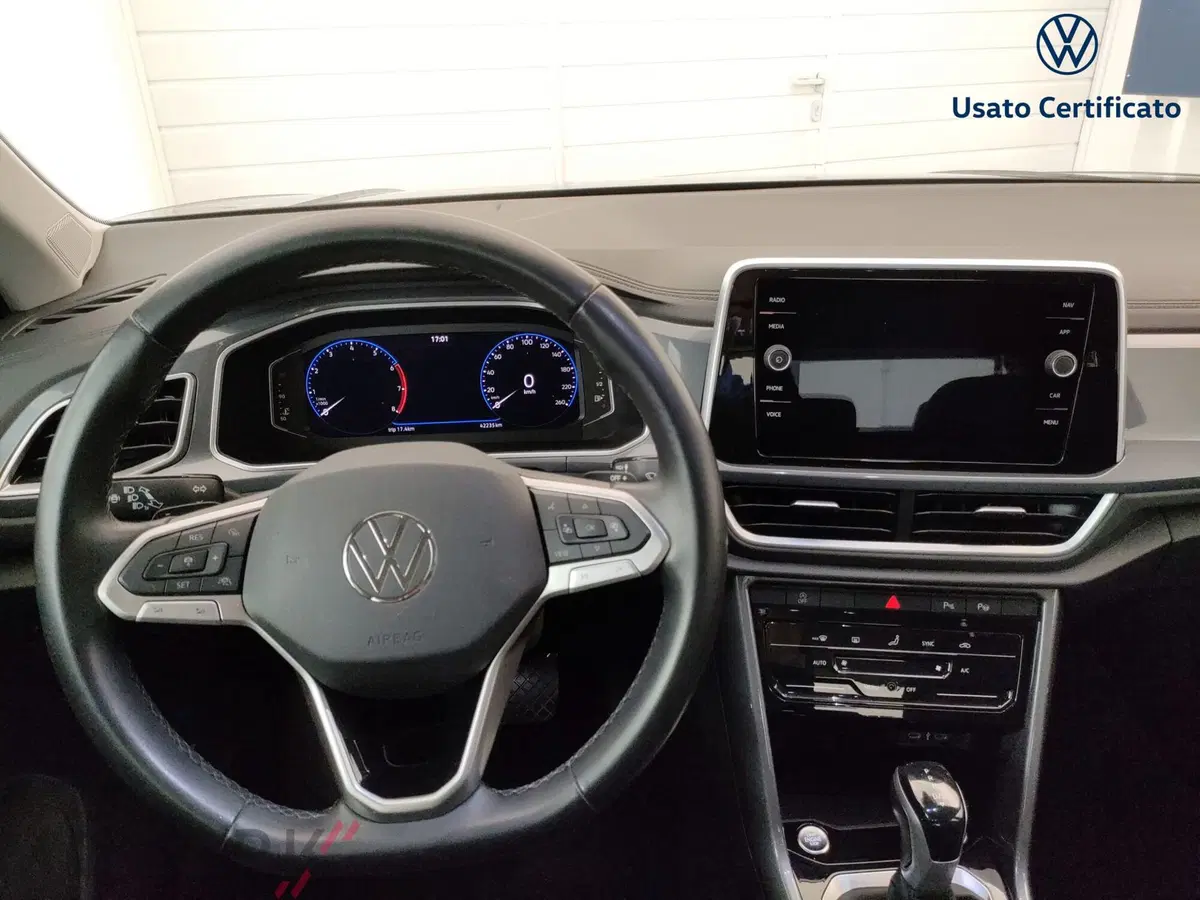 Volkswagen T-Roc usata a Varese (12)