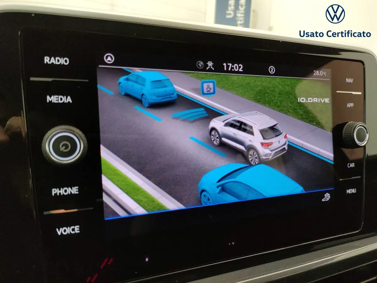 Volkswagen T-Roc usata a Varese (15)