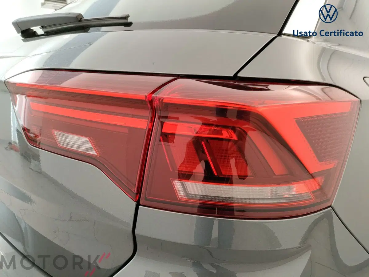 Volkswagen T-Roc usata a Varese (8)