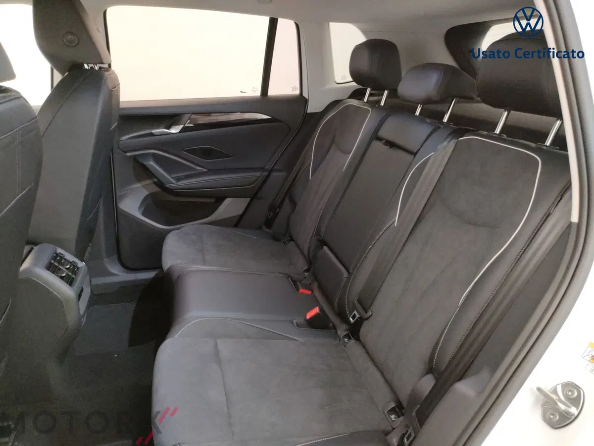 Volkswagen Tiguan nuova a Varese (10)