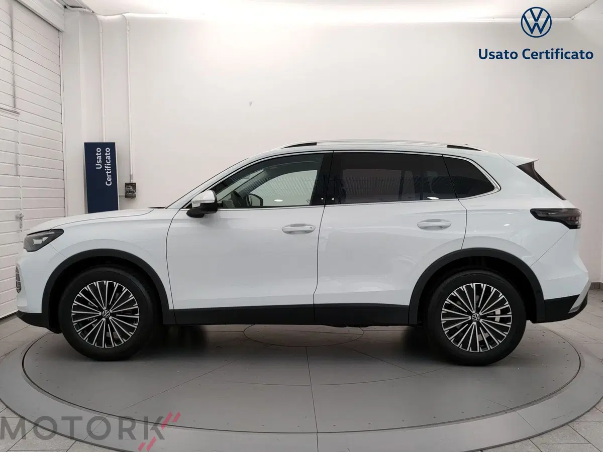 Volkswagen Tiguan nuova a Varese (3)